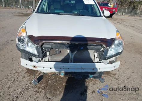 2011 Subaru Outback 2.5I Premium z USA, uszkodzony, nr VIN 4S4BRCCC6B3373174